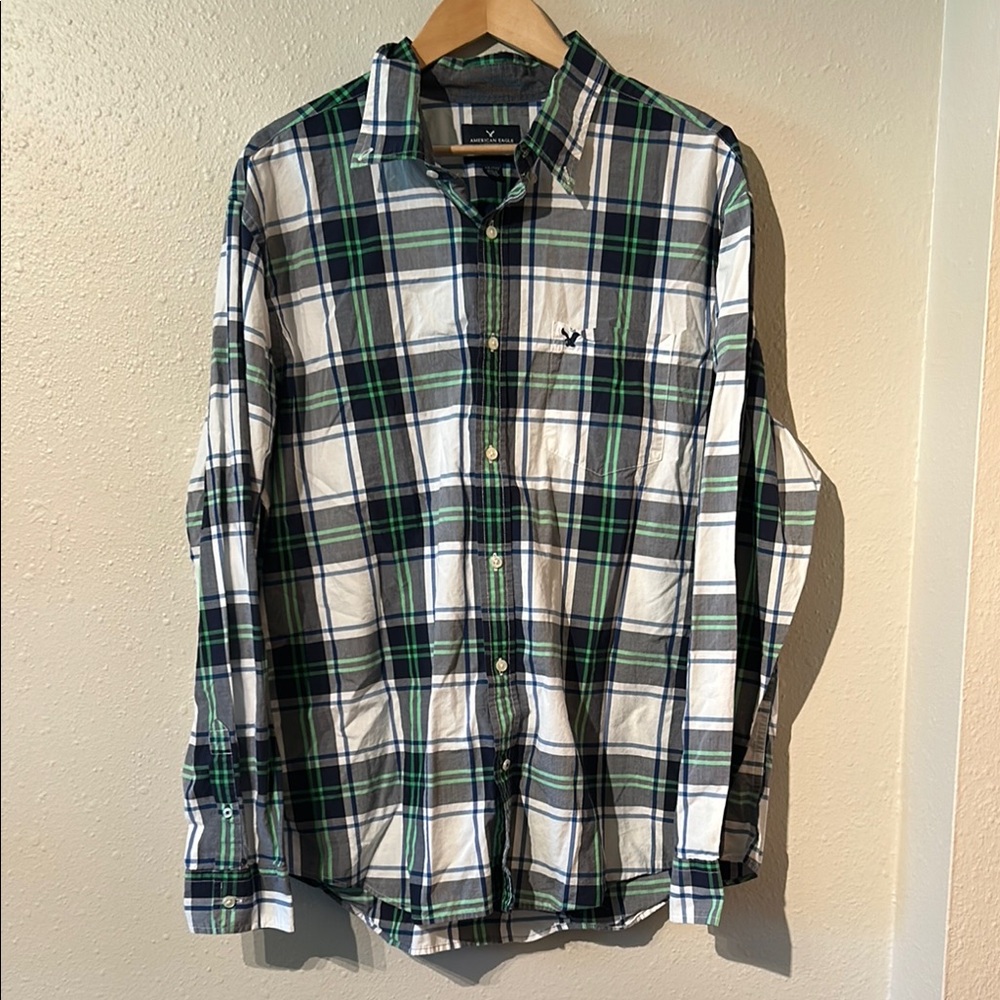 American Eagle Men's Button Down Shirt